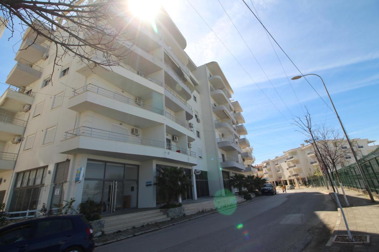 Eduart Apartments 2 Sarandë エクステリア 写真